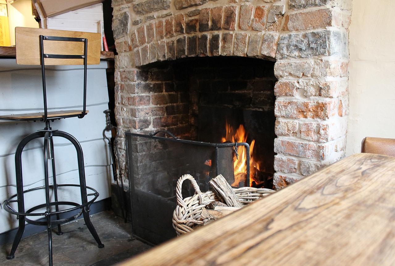 The Hatch Inn Taunton Exterior foto